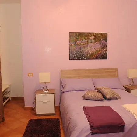 La Ca' Rosa Bed & Breakfast *