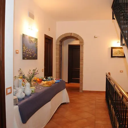 La Ca' Rosa Bed & Breakfast *